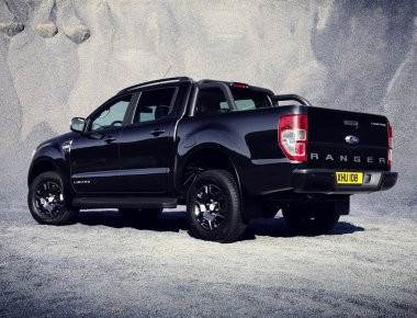 Ευρωπαϊκό Ντεμπούτο της Ford για τα Mustang, EcoSport, Ranger Black Edition και Tourneo Custom (φωτό)